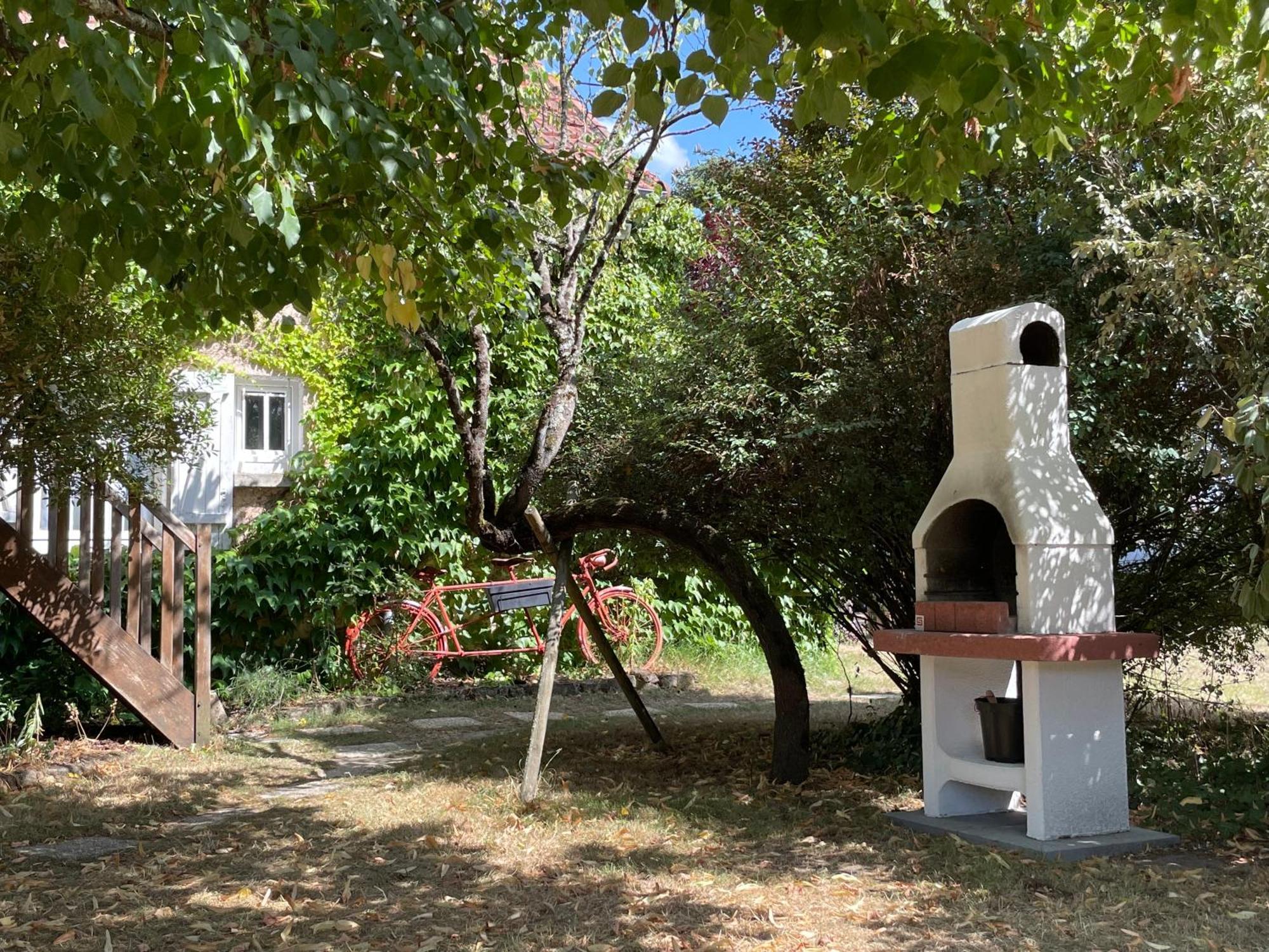 Le Clos Des Trois Provinces, Zoo De Beauval Noyers-sur-Cher Eksteriør billede